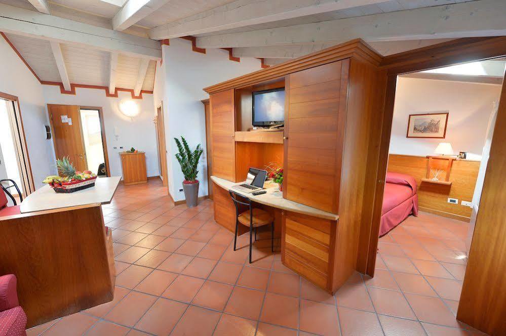 Residence Del Messaggero Rovereto  Zewnętrze zdjęcie